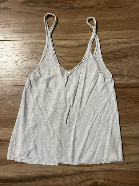 lululemon athletica Tops - Lululemon Women’s White Flowy Tie Back V-Neck Tank Top